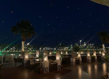 saudi-arabia/al-khobar-corniche/restaurant/off-white