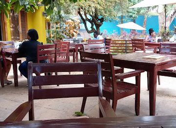 uganda/buganda/restaurant/amagara-cafe-bistro
