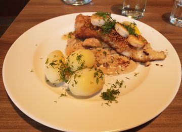 finland/espoo/restaurant/ravintola-saarnipuu