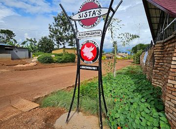 rwanda/muhazi-lake/restaurant/sista-s-art-gallery-restaurant-bar-accommodation