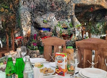 azerbaijan/absheron-peninsula/restaurant/zfr-qalasi-restorani