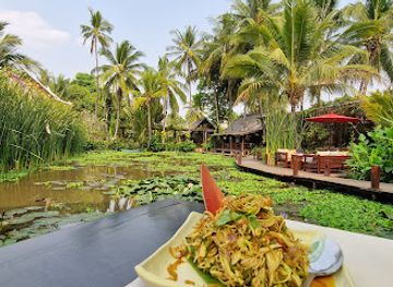laos/oudomxay-province/restaurant/manda-de-laos