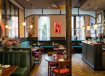 united-kingdom/london/covent-garden/restaurant/cora-pearl-covent-garden