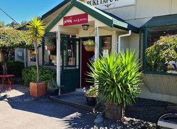 new-zealand/hawke-s-bay/restaurant/the-puketapu