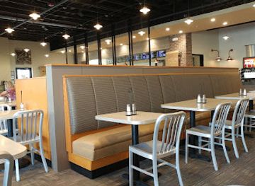 iowa/ankeny/restaurant/main-street-cafe-bakery