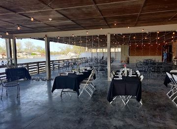 nebraska/dissected-till-plains/restaurant/the-woodcliff-restaurant