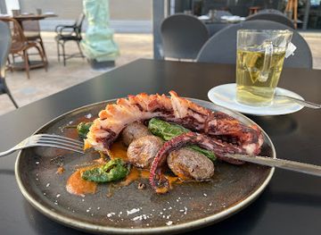 spain/alicante/puerto-de-alicante/restaurant/terre