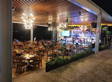 mexico/veracruz/malecon/restaurant/harbor-s-steakhouse-rawbar