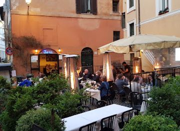 italy/lazio/restaurant/iari-the-vino