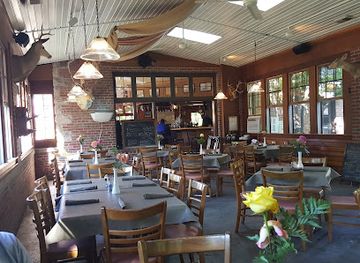 ohio/put-in-bay/restaurant/goat-soup-whiskey