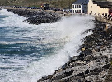 ireland/cliffs-of-moher/restaurant/danny-mac-s