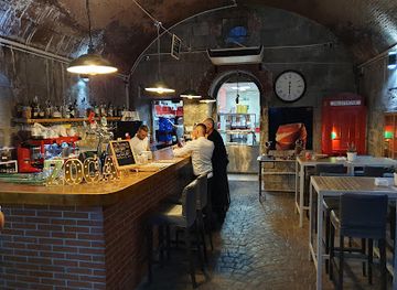 gibraltar/gibraltar-harbour/restaurant/zoca-restaurant