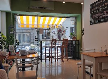 argentina/rosario/barrio-pichincha/restaurant/calixto-cafe-y-bistro