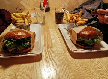 finland/rovaniemi/restaurant/friends-brgrs-rovaniemi