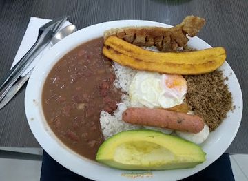 colombia/pereira/restaurant/entretipicos