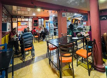 bolivia/madidi-national-park/restaurant/minuteman-pizza