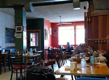 illinois/southern-illinois/restaurant/harbaugh-s-cafe