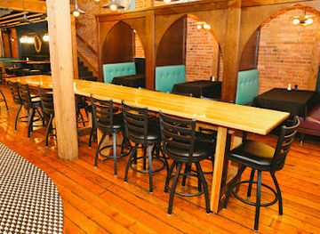 montana/missoula/restaurant/brasserie-porte-rouge