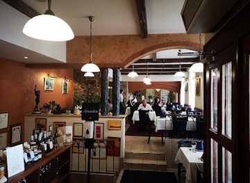 hungary/hajdusag/restaurant/rosenstein-vendeglo