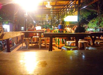 laos/thakhek/restaurant/phou-khanna
