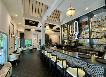 singapore/sentosa/restaurant/quentin-s-bar-and-restaurant