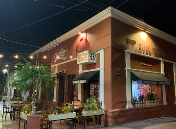 colombia/santa-marta/restaurant/13-reses-in-house