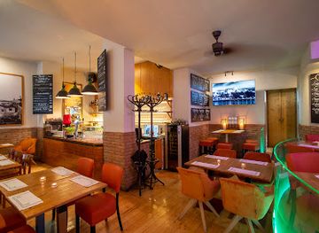 hungary/budapest/restaurant/parisi-6