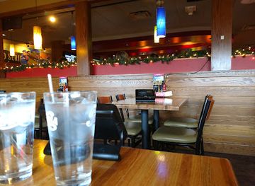 idaho/snake-river-canyon/restaurant/applebee-s-grill-bar