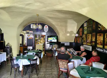 Pension and restaurant At The River