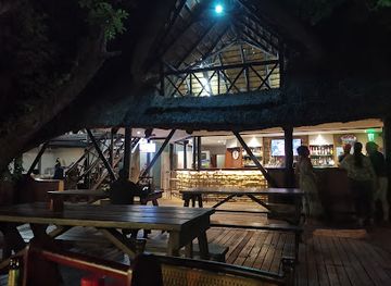 zambia/livingstone/restaurant/peppinos-pizza-on-the-river