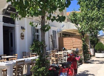 cyprus/cedar-valley/restaurant/koutourou-ouzeri