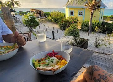 the-bahamas/exuma/restaurant/cocoplum-bistro-exuma