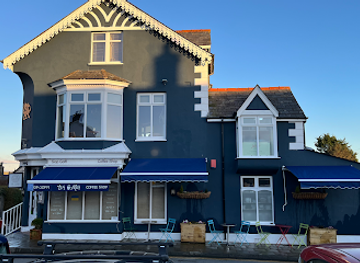 united-kingdom/gwynedd/restaurant/tir-a-mor