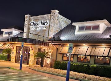 texas/brownsville/restaurant/cheddar-s-scratch-kitchen