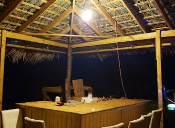 the-bahamas/cat-island/restaurant/caves-point-pavilion