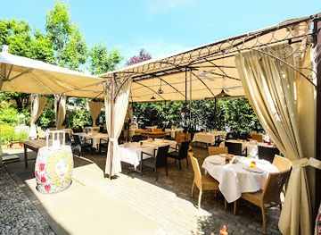 italy/lombardy/restaurant/osteria-quattro-rose