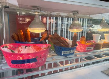 puerto-rico/guayama/restaurant/alcapurrias-y-algo-mas