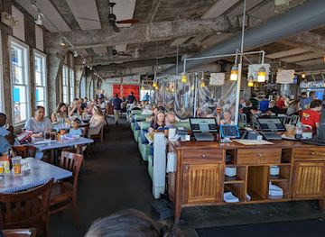 Fleet Landing Restaurant & Bar