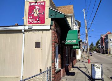rhode-island/blackstone-river-bikeway/restaurant/moonlight-restaurant