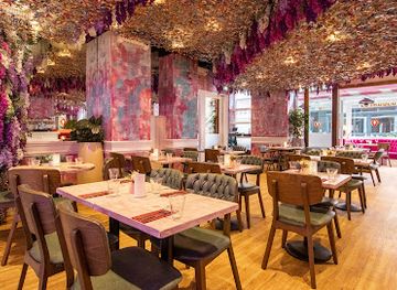 united-kingdom/leeds/city-centre/restaurant/fleur-restaurant-and-bar-leeds