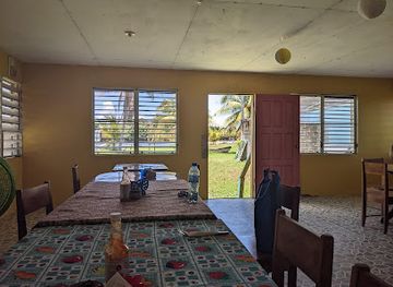 belize/toledo-district/restaurant/alice-s-restaurant