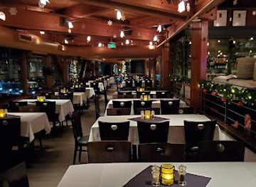 Rusty Scupper Restaurant & Bar