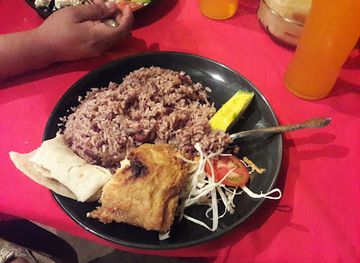 nicaragua/rivas/restaurant/las-delicias-del-cantones