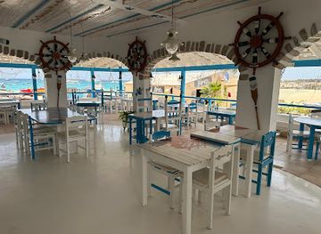 cabo-verde/santa-maria/restaurant/lobstar-enjoyable-seafood-restaurant