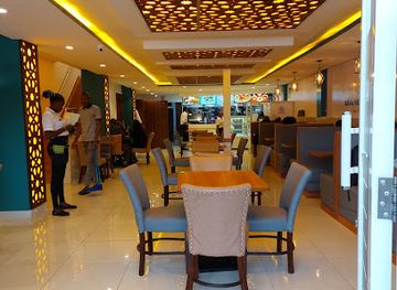kenya/lake-nakuru-national-park/restaurant/bava-restaurant