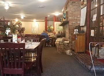 new-hampshire/concord/restaurant/makris-lobster-steak-house