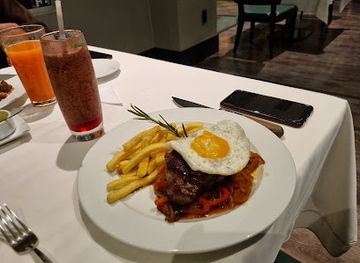 bolivia/la-paz-valley/restaurant/yerbabuena-restaurante