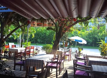 vietnam/phu-quoc/restaurant/may-restaurant