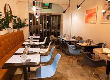 austria/vienna/wahring/restaurant/hollerkoch