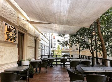 hungary/budapest/inner-city/restaurant/monk-s-bistrot